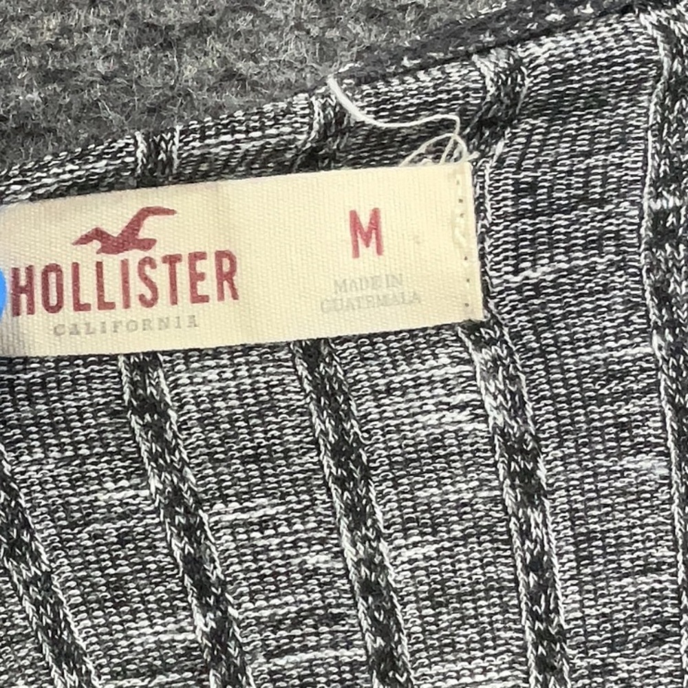3/$13🌷 NWOT. Knit Wrap Top - Picture 3 of 6